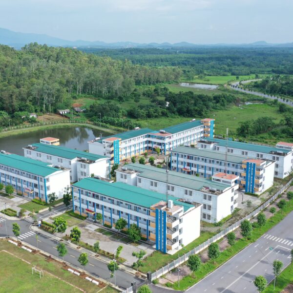 KỶ NIỆM 11 NĂM THÀNH LẬP TRƯỜNG ĐẠI HỌC VIỆT NHẬT (21/7/2014 – 21/7/2025)