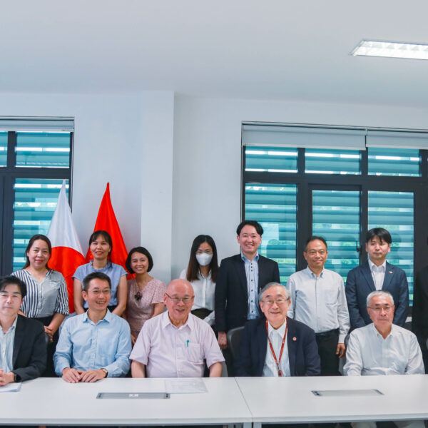 CUỘC GẶP CHIẾN LƯỢC GIỮA VJU VÀ ĐOÀN CÔNG TÁC DO NGÀI TAKEBE TSUTOMU DẪN ĐẦU