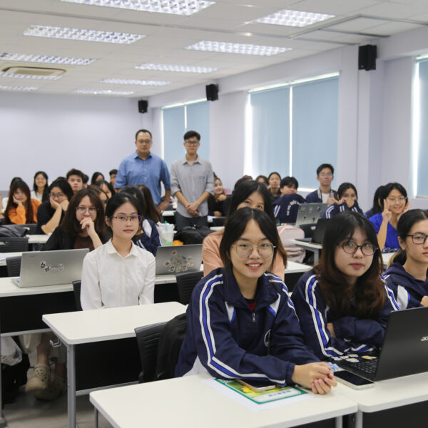 AI CÓ THỂ THAY CON NGƯỜI BIÊN, PHIÊN DỊCH TRONG LĨNH VỰC IT KHÔNG?